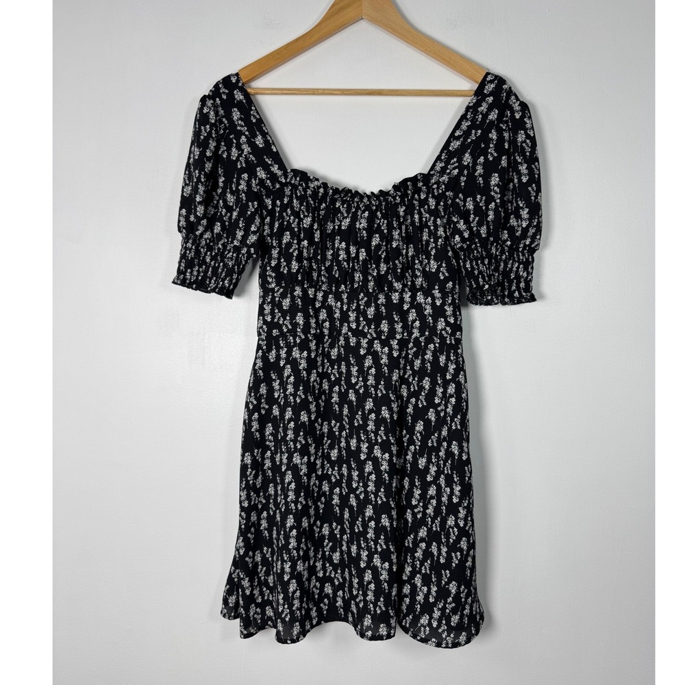 Cottagecore Jun & Ivy Womens Medium Mini Dress Black Floral Smocked Puff Sleeve